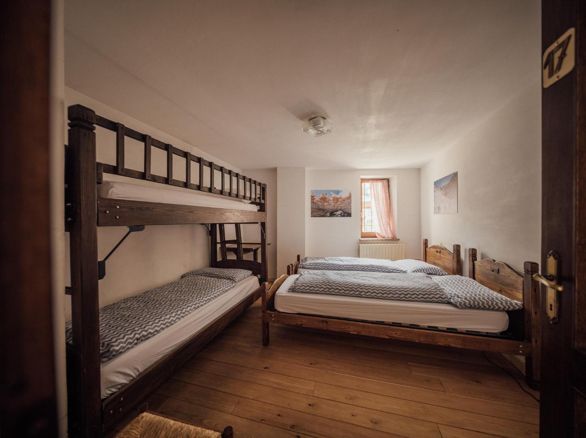 Albergo Locanda Mistral Аччельйо Екстер'єр фото